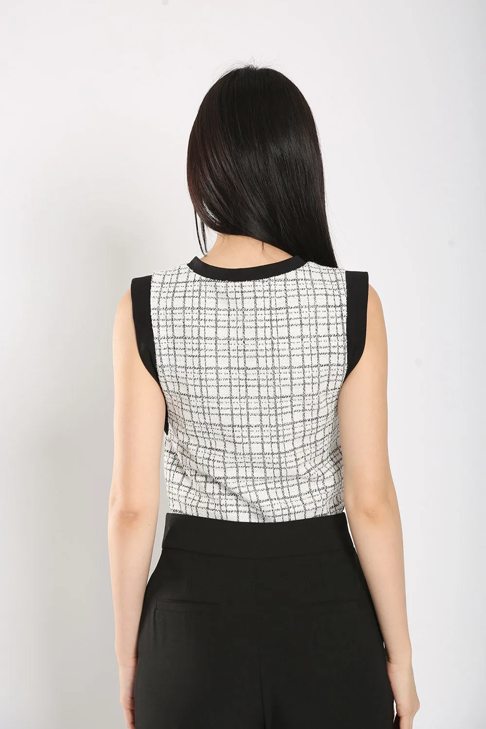 Alayna Top in White Tweet