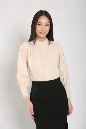 Rasha Blouse in Apricot