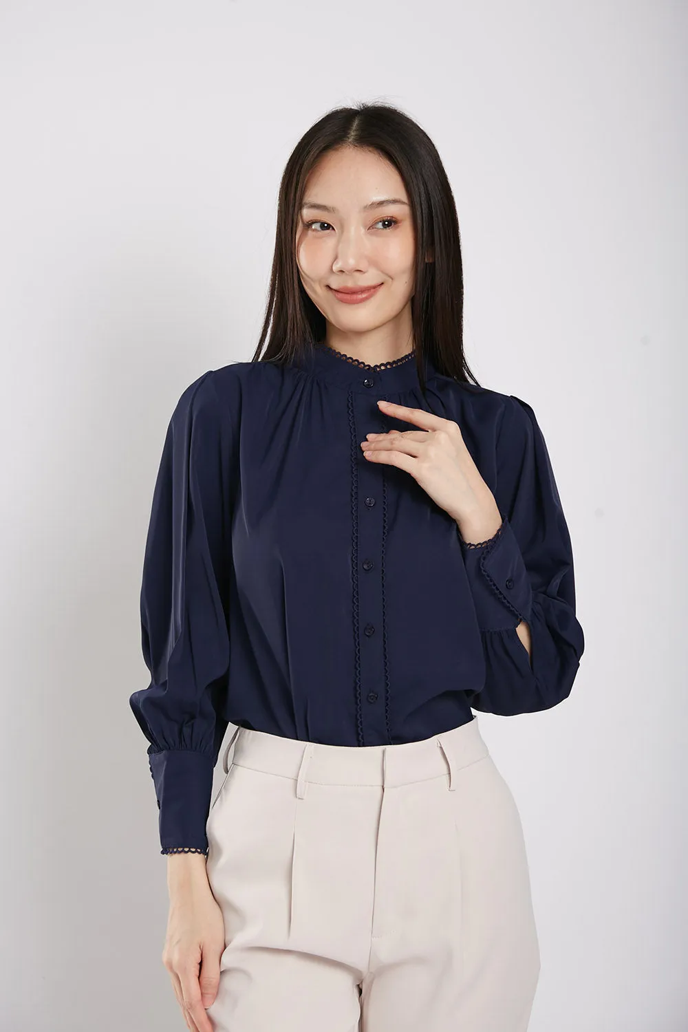 Rasha Blouse in Navy Blue