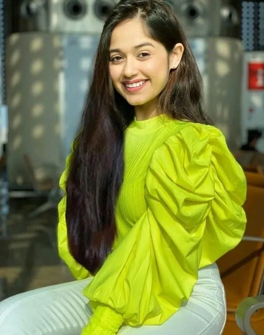 Sacramento Puffed Sleeves Top