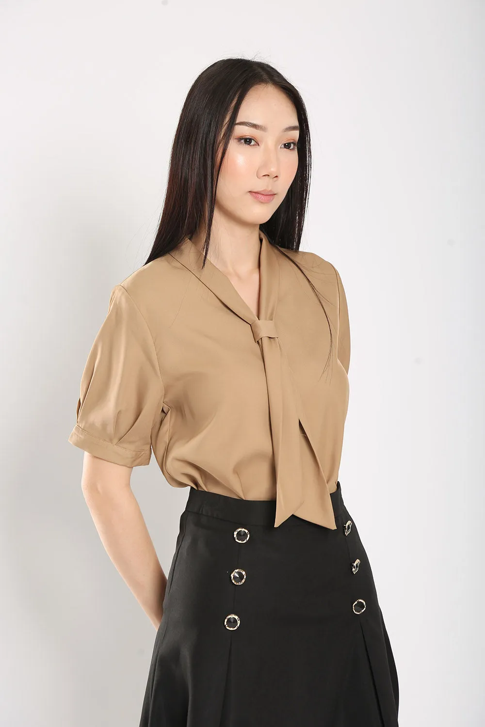 Suzette Blouse in Coffee