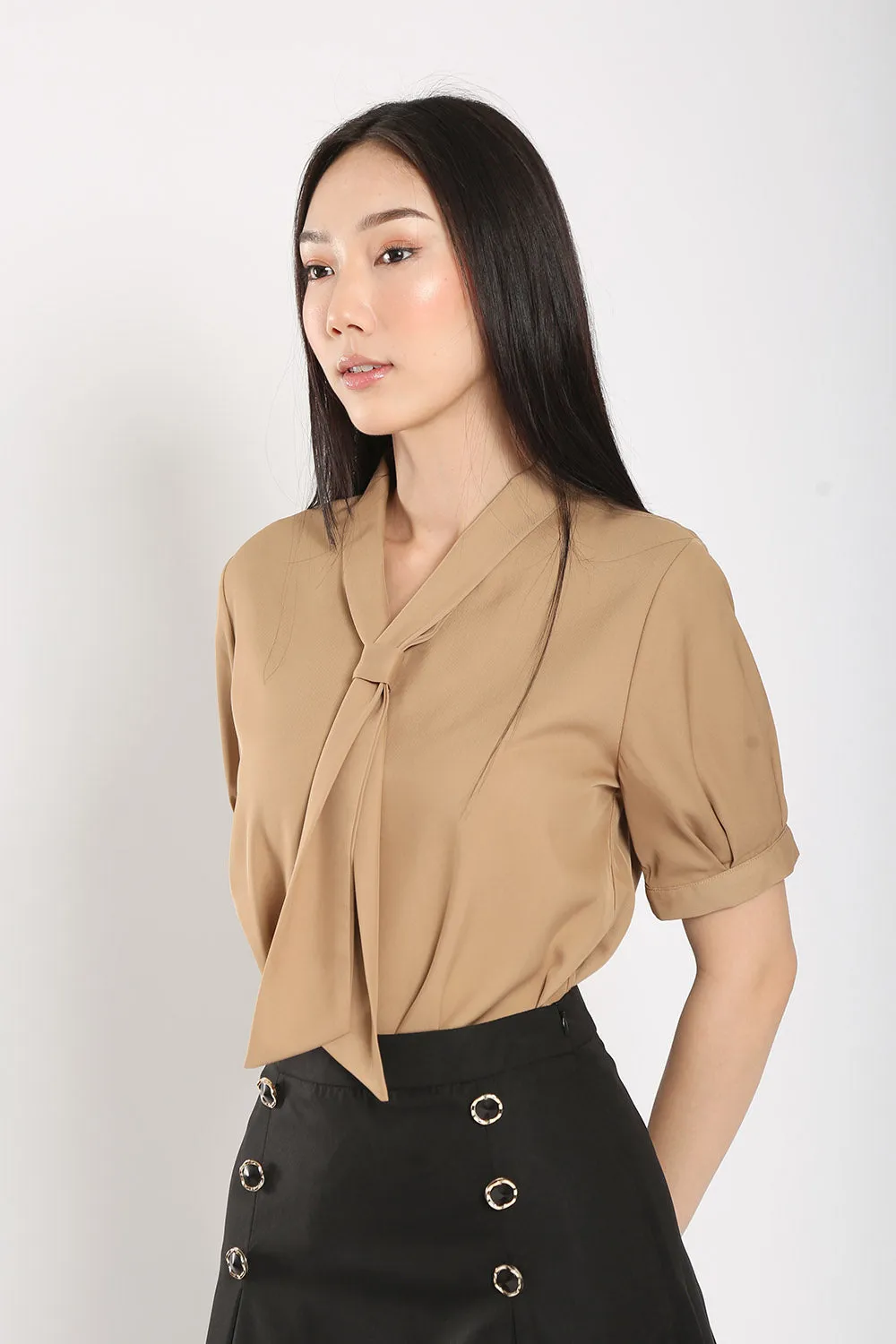 Suzette Blouse in Coffee