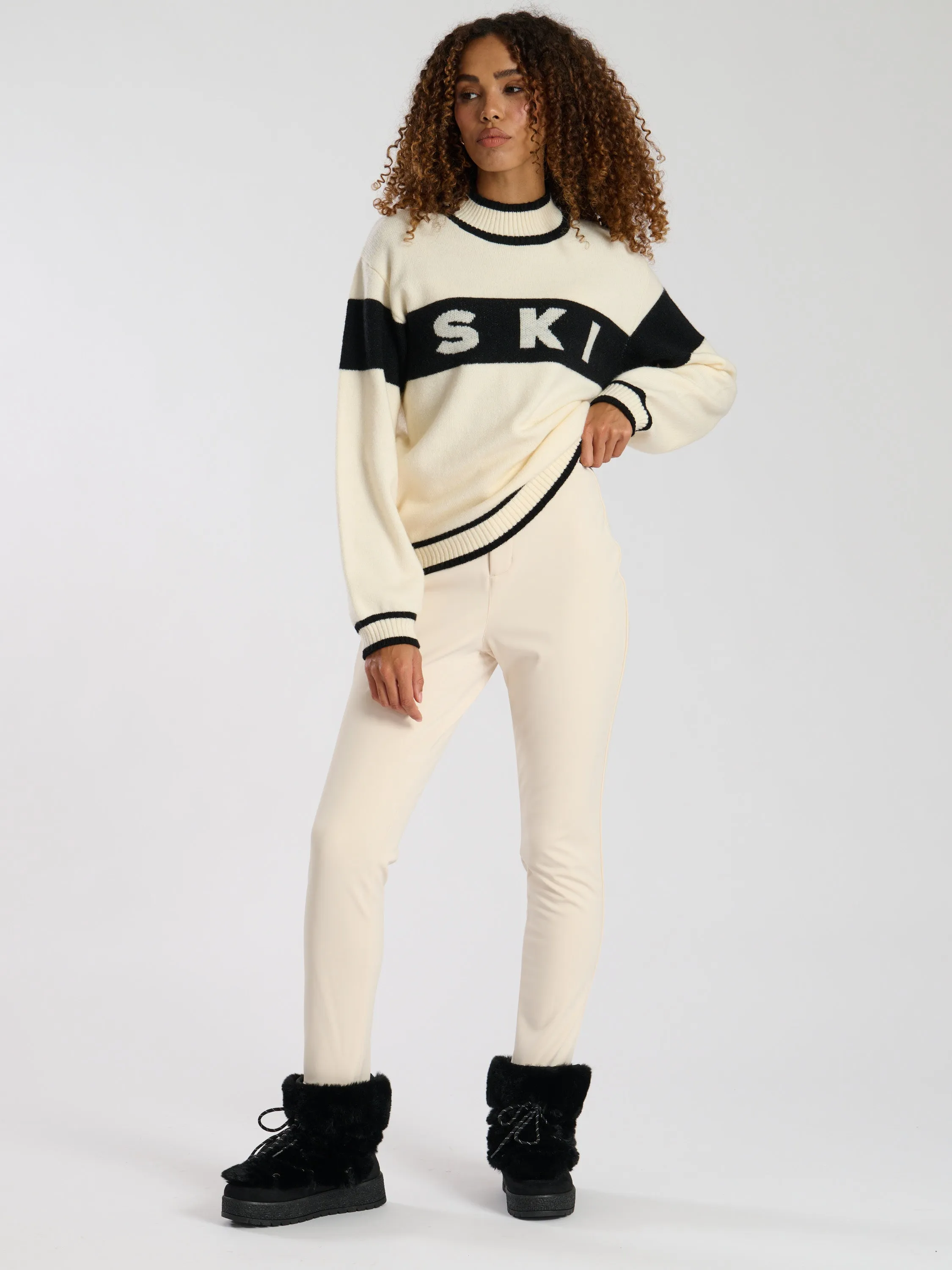 The 'Off-piste' ski stirrup trousers in cream